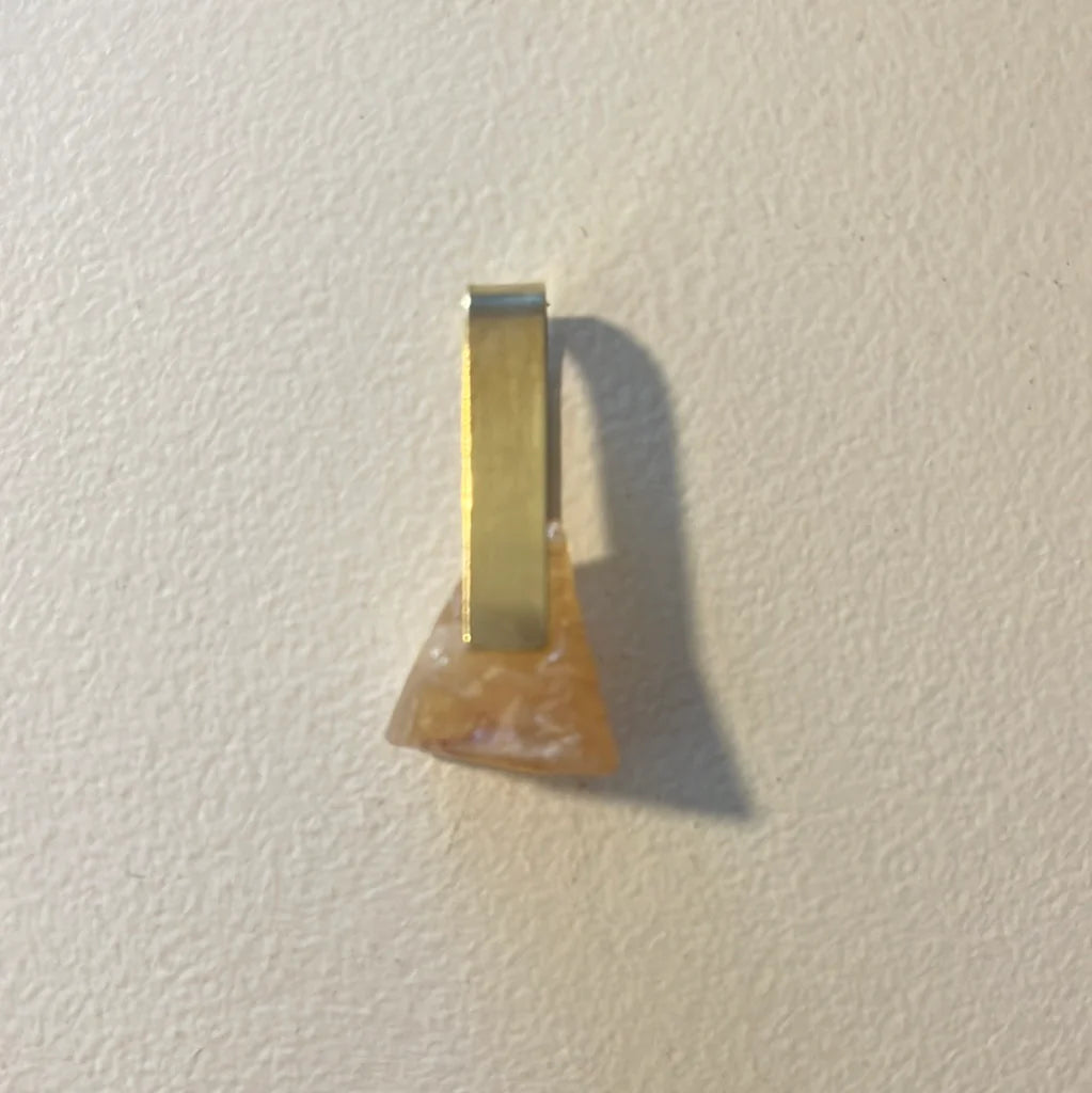 CHARM DE CITRINO CRUDO