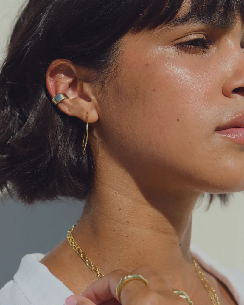 EARCUFF