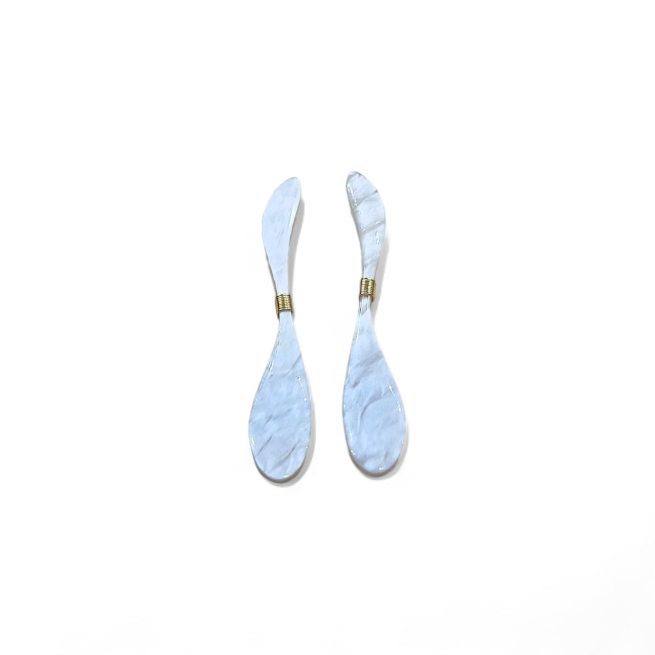 PENDIENTES SIMÉTRICOS GOTA
