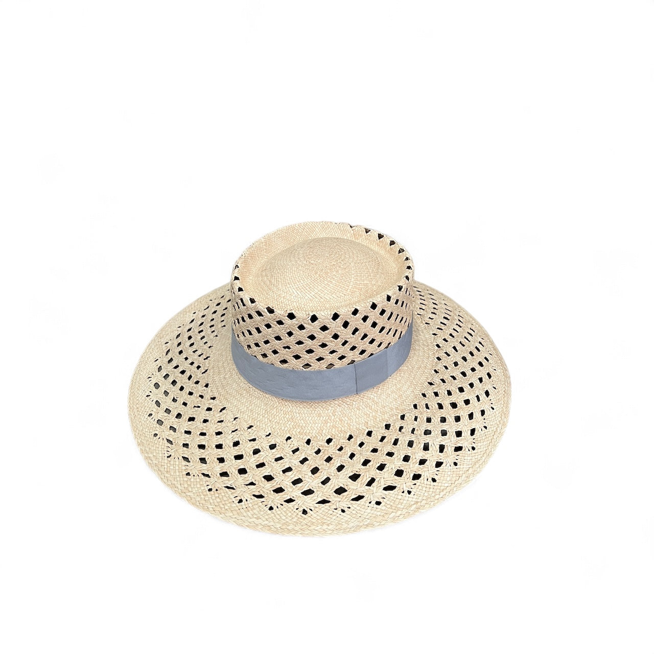 BREEZE LACE BOATER HAT