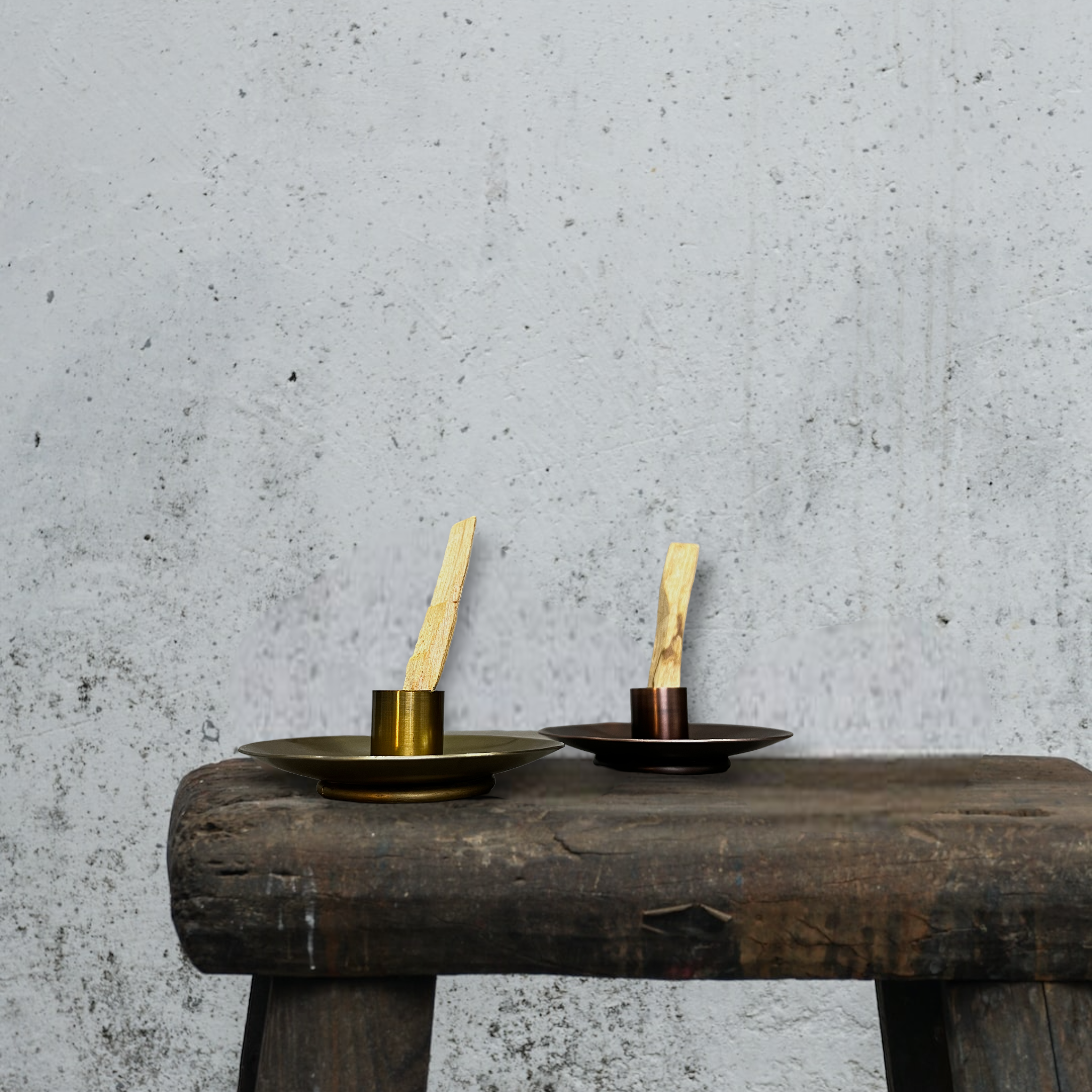 PALO SANTO HOLDER