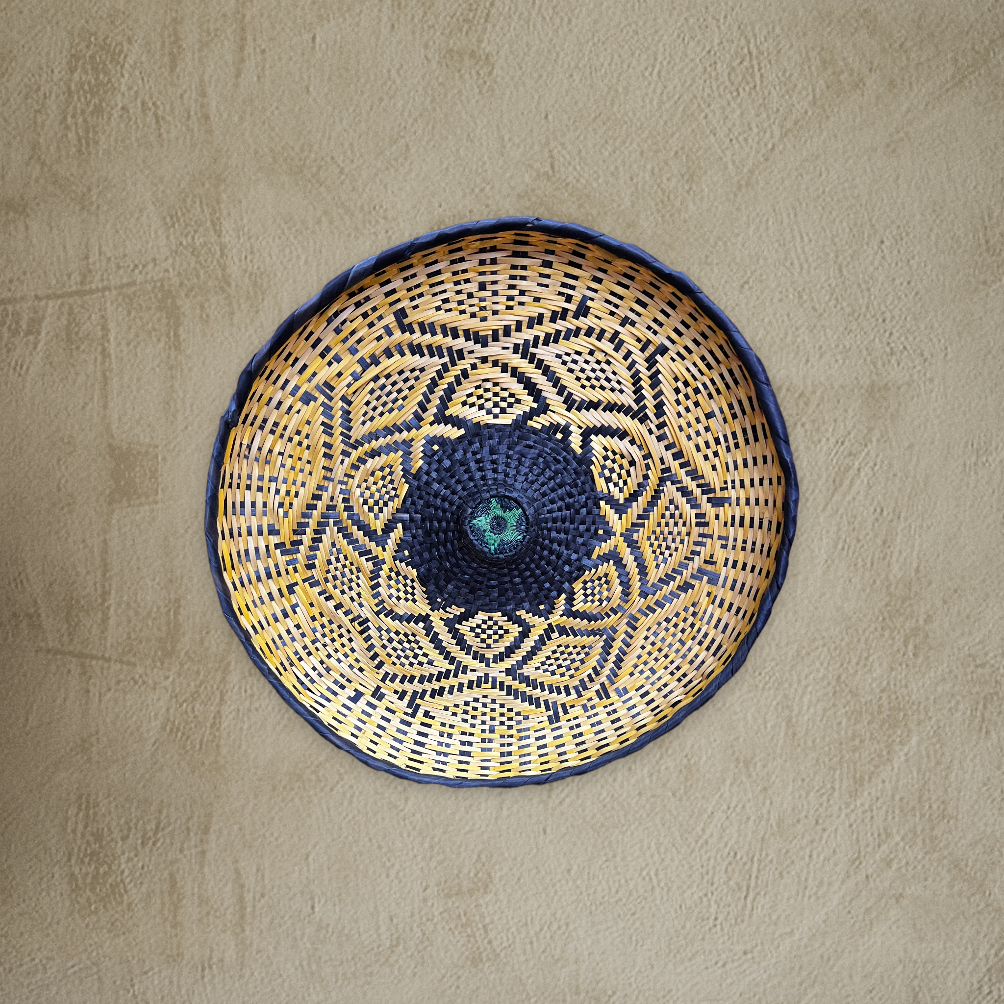 PLATO DECORATIVO MATSUMOTO